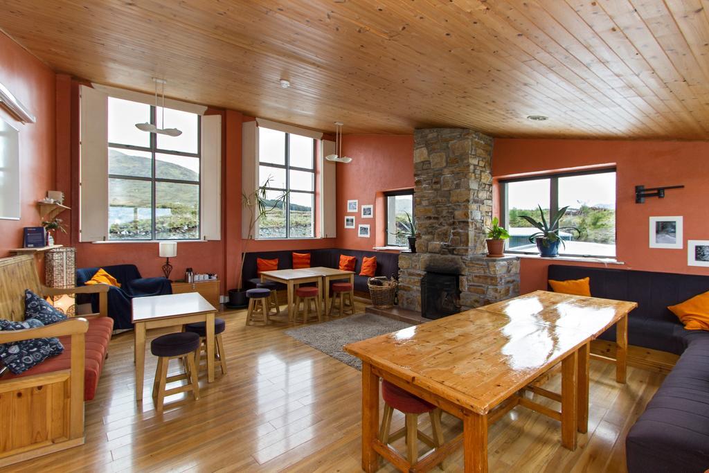 Killary Adventure Centre Hotel Leenaun Exterior photo
